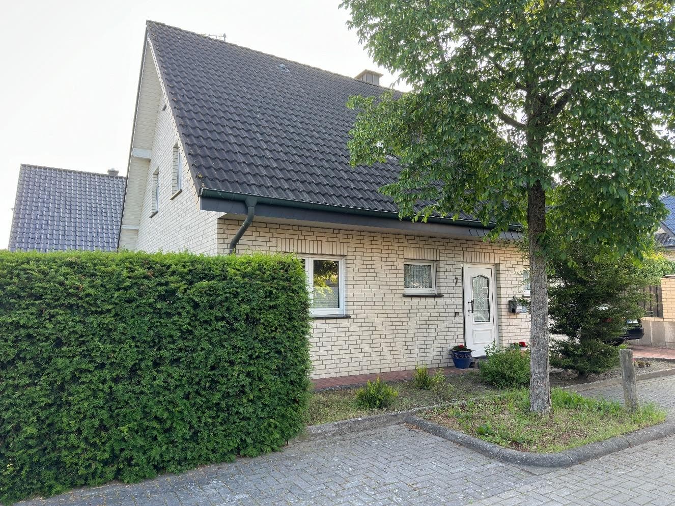 Einfamilienhaus - Bild 1
