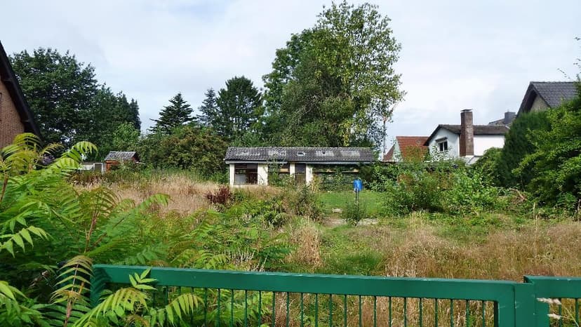 unbebautes Grundstück