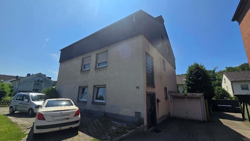 Dreifamilienhaus in Arnsberg-Müschede