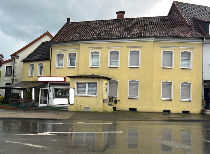 Wohn-/Geschäftshaus