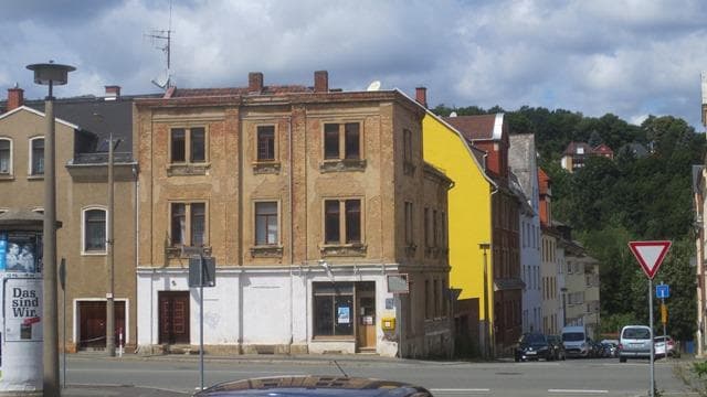 Wohn-/Geschäftshaus