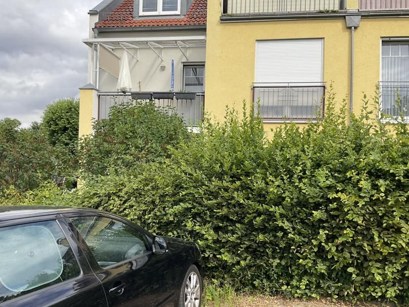 Eigentumswohnung (3 bis 4 Zimmer)