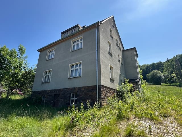 Zweifamilienhaus