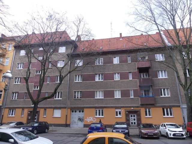 Mehrfamilienhaus - Bild 1