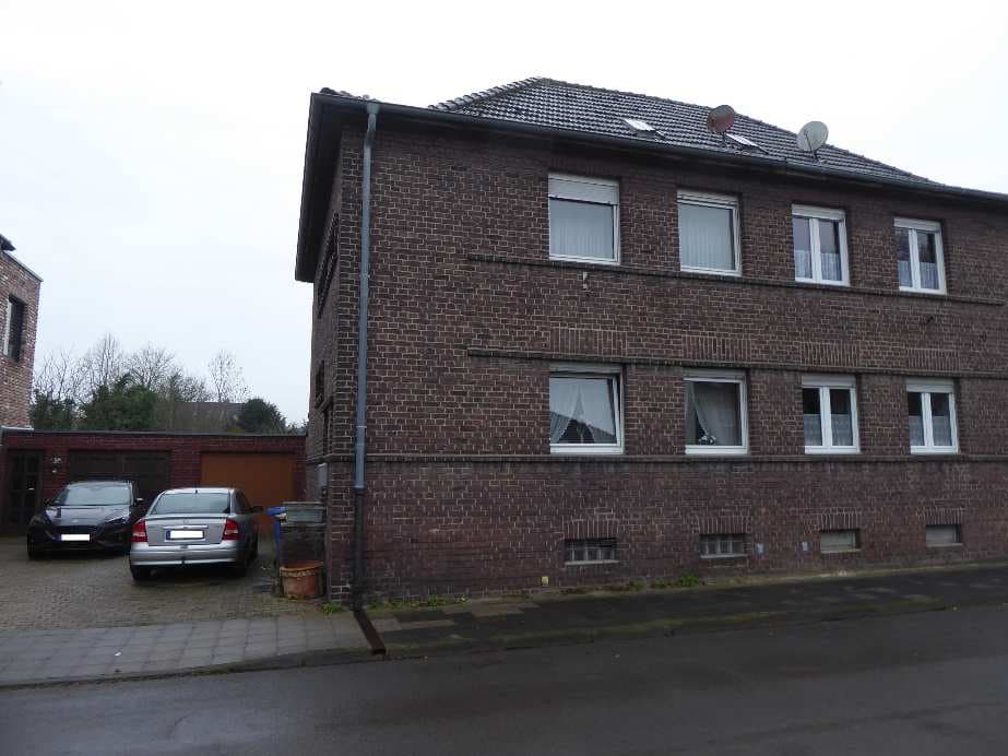 Doppelhaushälfte - Bild 1