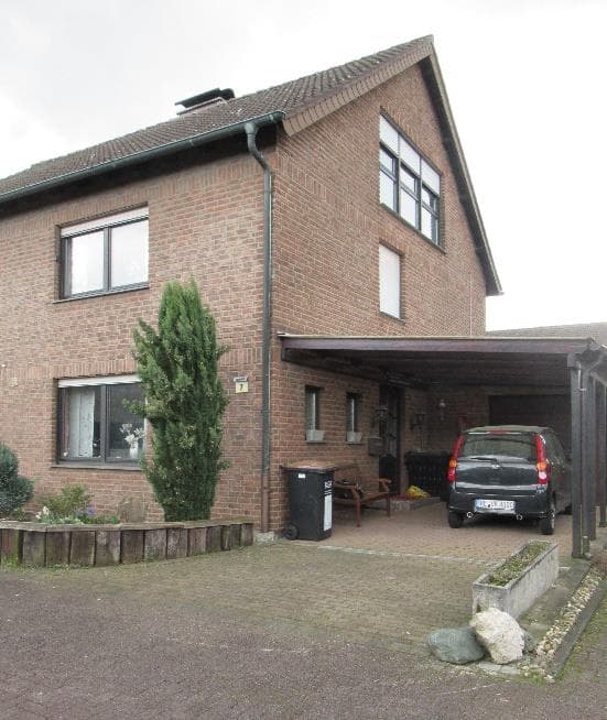 Garage, Einfamilienhaus, Doppelhaushälfte