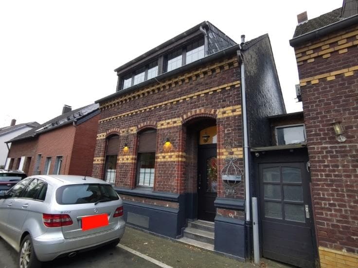 Einfamilienhaus - Bild 1