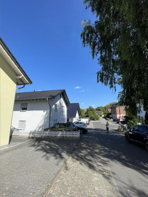 Zweifamilienhaus - Bild 1