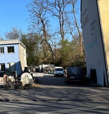 unbebautes Grundstück, -Wegefläche-