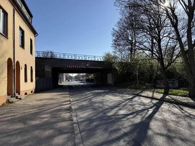 unbebautes Grundstück, -Wegefläche- - Bild 1