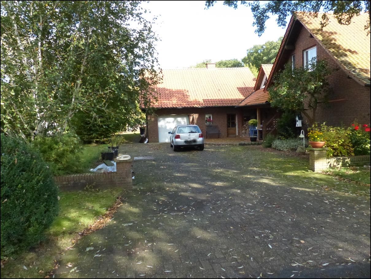 Zweifamilienhaus - Bild 1