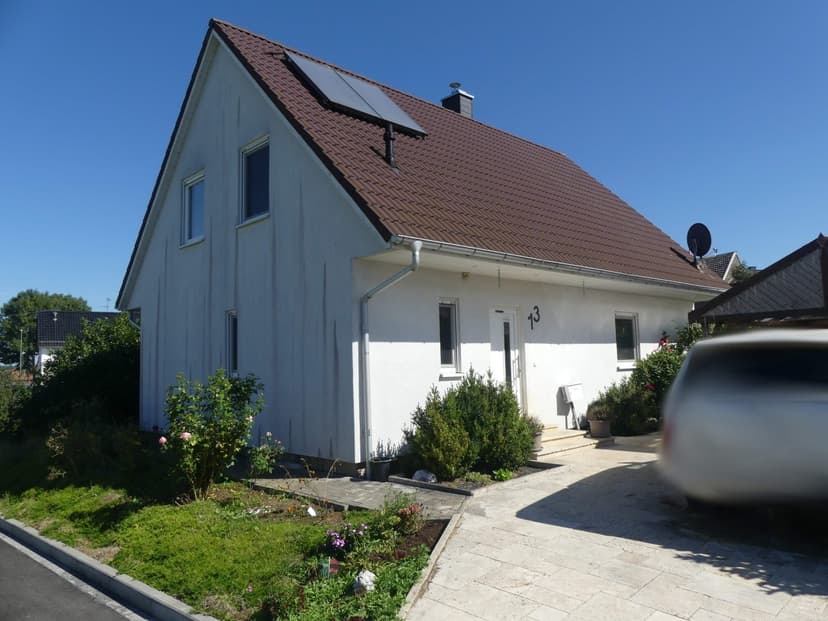 Einfamilienhaus, Carport