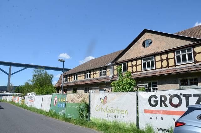 Wohn-/Geschäftshaus