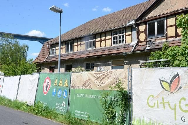 Wohn-/Geschäftshaus - Bild 1