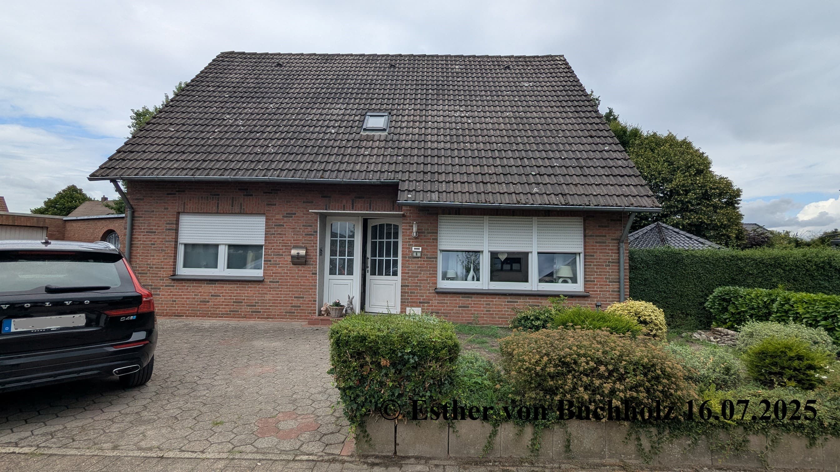 Einfamilienhaus - Bild 1