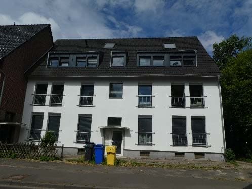 Garage, Eigentumswohnung (3 bis 4 Zimmer)