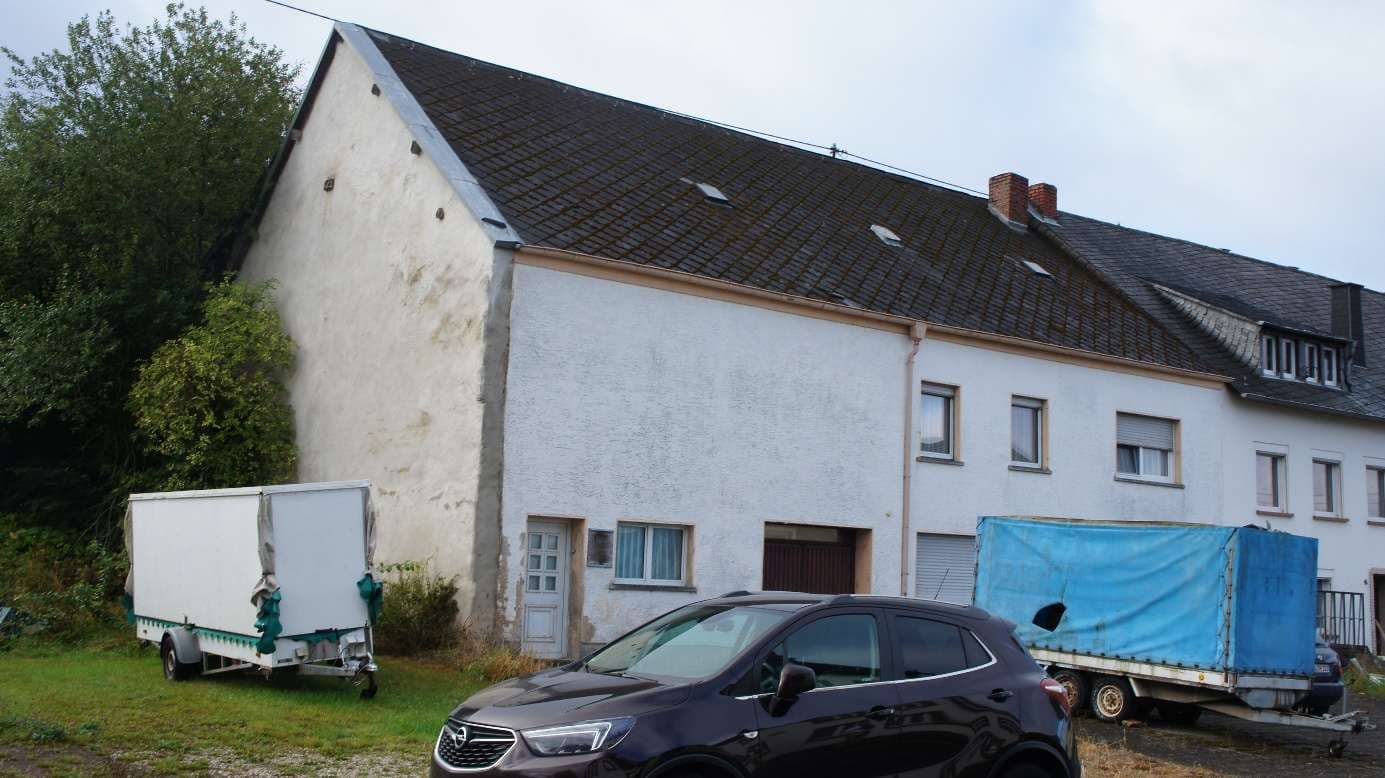 Einfamilienhaus, Garage - Bild 1
