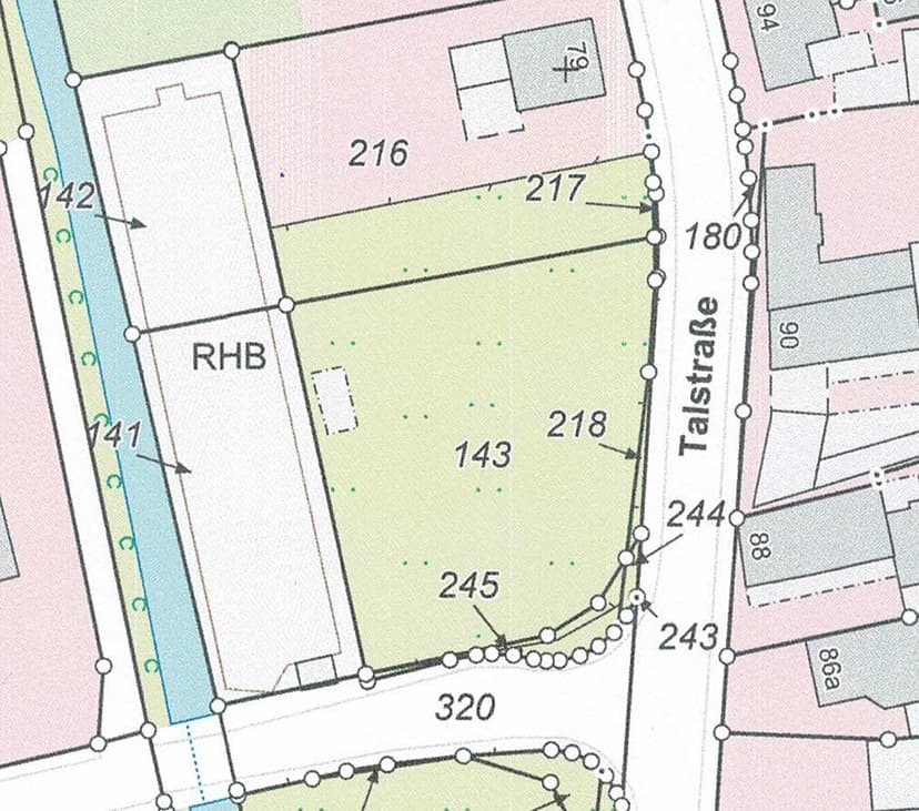 unbebautes Grundstück