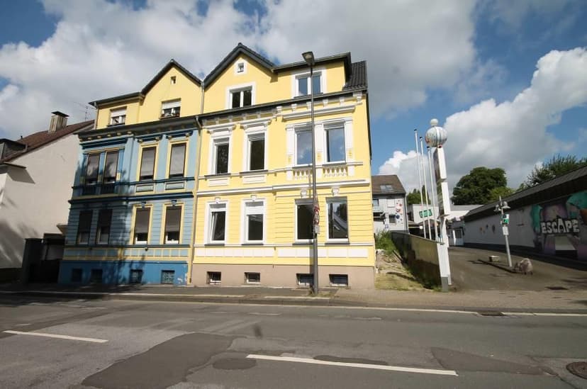 Mehrfamilienhaus