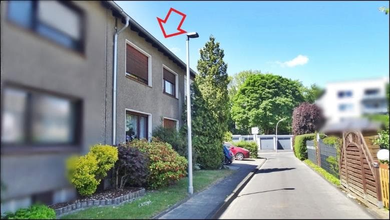 Zweifamilienhaus, Garage, Doppelhaushälfte, mehrere Nebengebäude, mehrere Nebengebäude