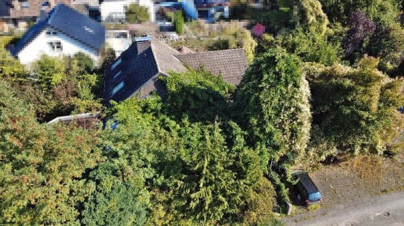 Kfz-Stellplatz, Gewerbeeinheit (z.B. Laden, Büro), Garage, Eigentumswohnung (ab 5 Zimmer), Kfz-Stellplatz, Gewerbeeinheit (z.B. Laden, Büro), Garage, Eigentumswohnung (ab 5 Zimmer), Wohn-/Geschäftshaus mit einem Teileigentum und 5 Pkw-Stellplätzen sowie einem Wohnungseigentum und einer Doppelgarage, Wohn-/Geschäftshaus mit einem Teileigentum und 5 Pkw-Stellplätzen sowie einem Wohnungseigentum und einer Doppelgarage