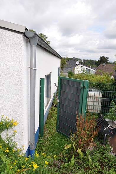Kfz-Stellplatz, Gewerbeeinheit (z.B. Laden, Büro), Garage, Einfamilienhaus - Bild 1