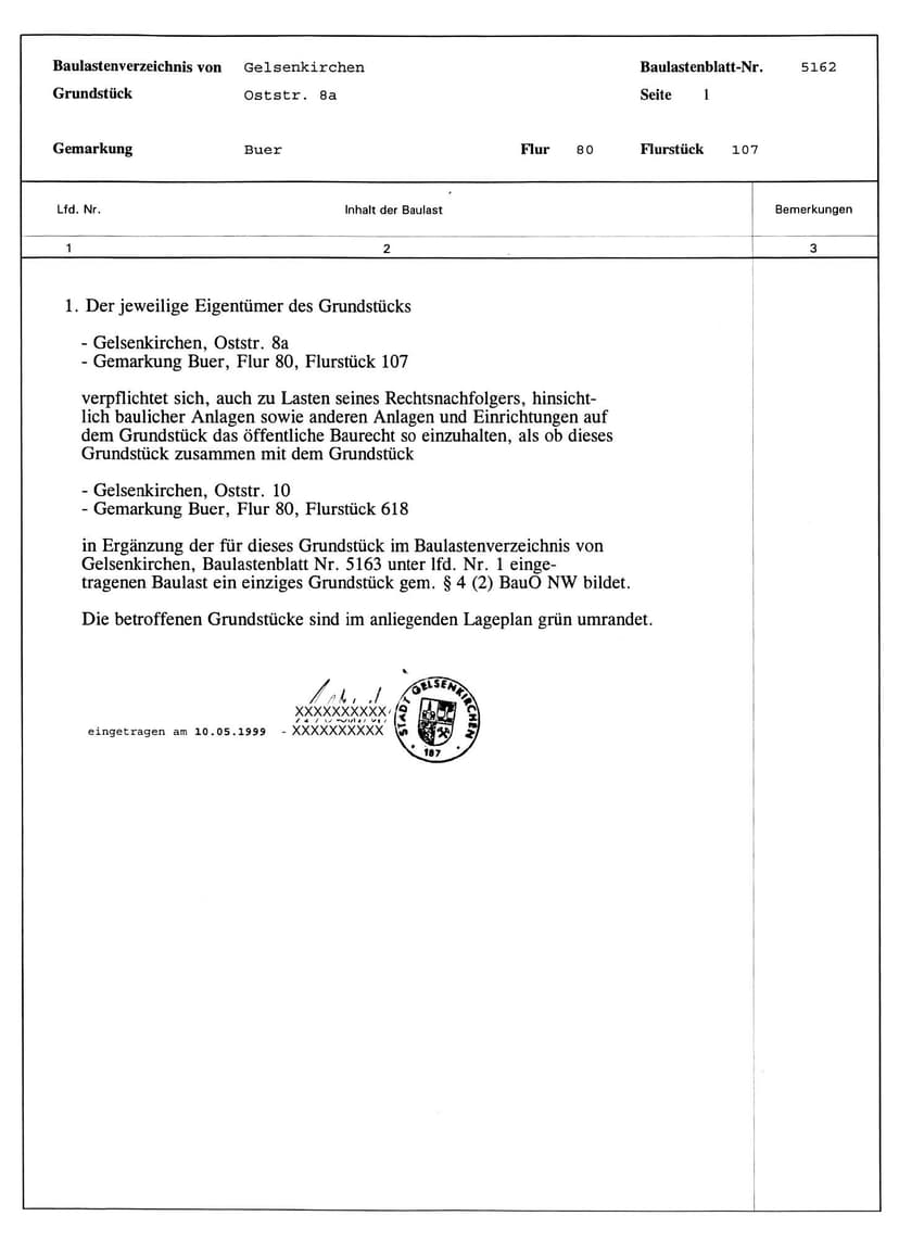 Mehrfamilienhaus, Mehrfamilienhaus, mit Anbau (Einfamilienhaus) und Garagen