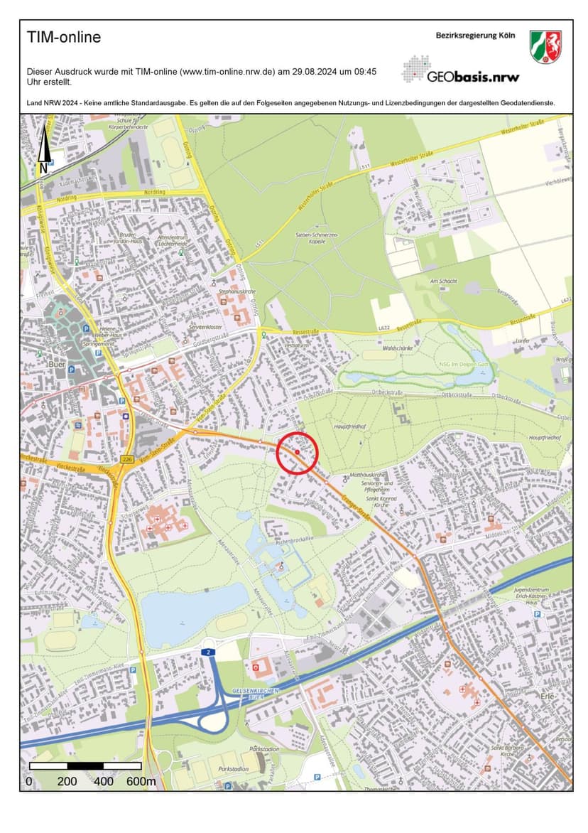 Zweifamilienhaus, Garage