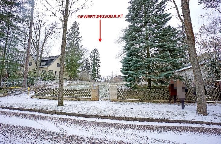 unbebautes Grundstück - Bild 1