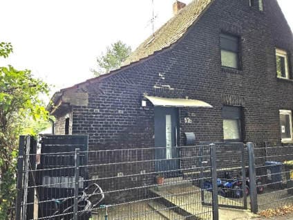 Einfamilienhaus, Doppelhaushälfte