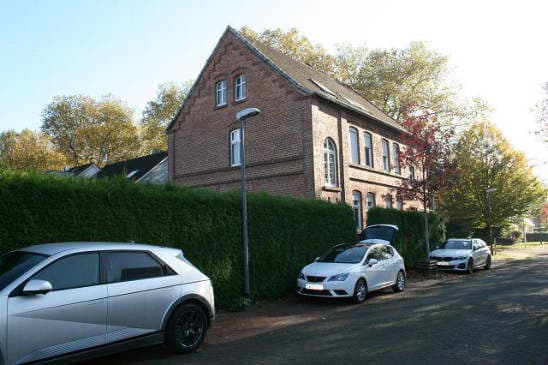 Eigentumswohnung (3 bis 4 Zimmer) - Bild 1