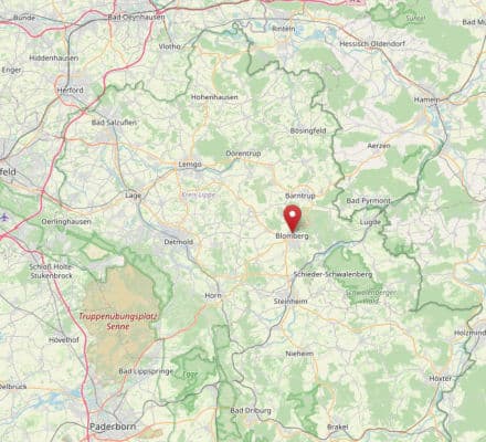 Zweifamilienhaus, Garage