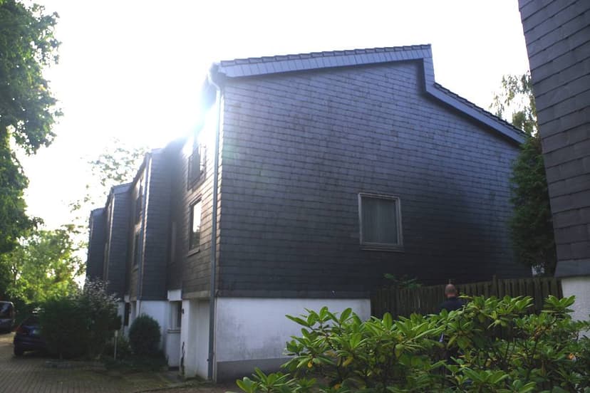 unbebautes Grundstück, Einfamilienhaus