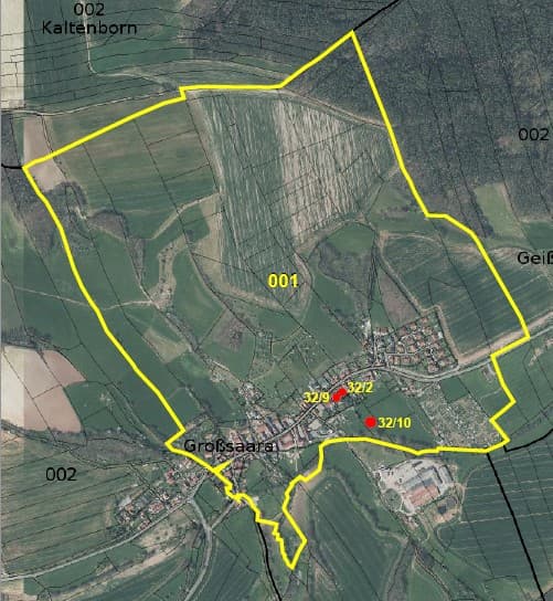 unbebautes Grundstück, Mehrfamilienhaus