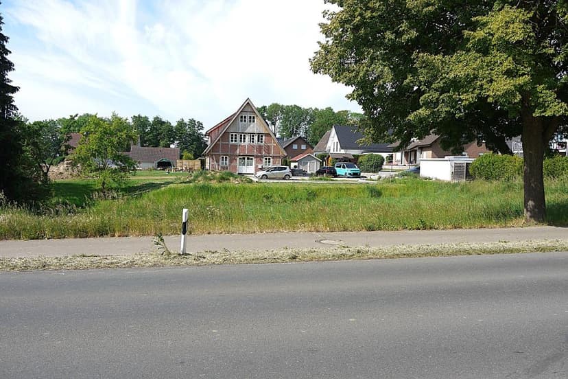 unbebautes Grundstück