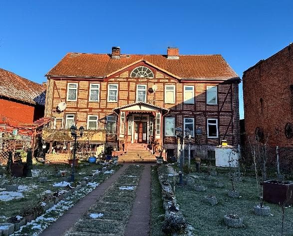 Mehrfamilienhaus - Bild 1