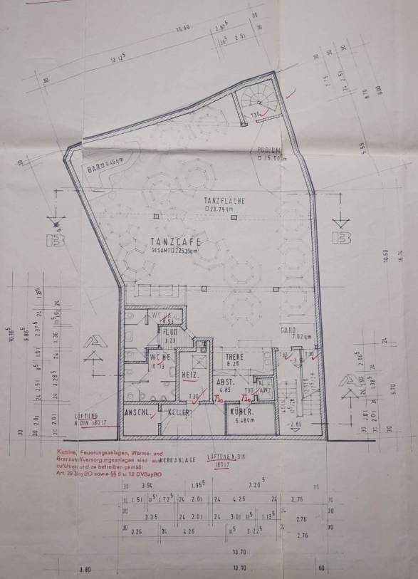 Wohn-/Geschäftshaus