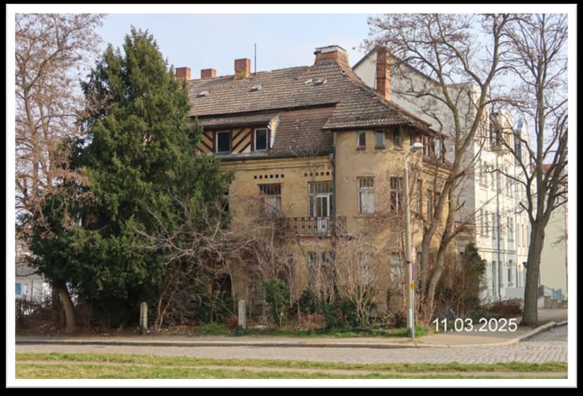 Wohn-/Geschäftshaus