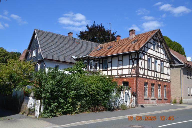 Mehrfamilienhaus
