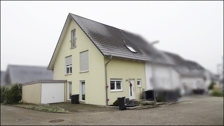 Garage, Einfamilienhaus, Doppelhaushälfte
