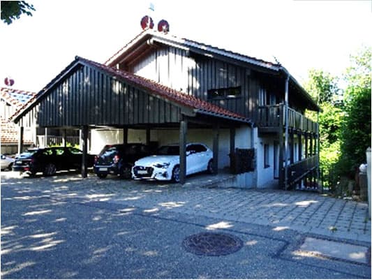 Vier Doppelhaushälften