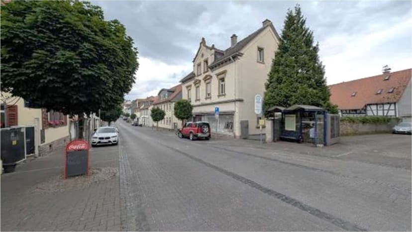 Wohn-/Geschäftshaus