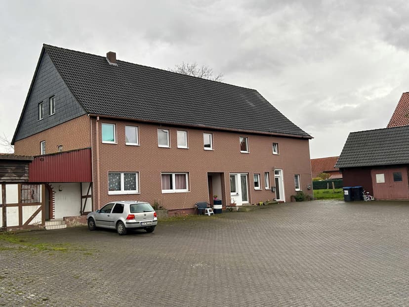 Mehrfamilienhaus