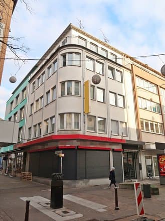 Wohn- und Geschäftshaus - Bild 1