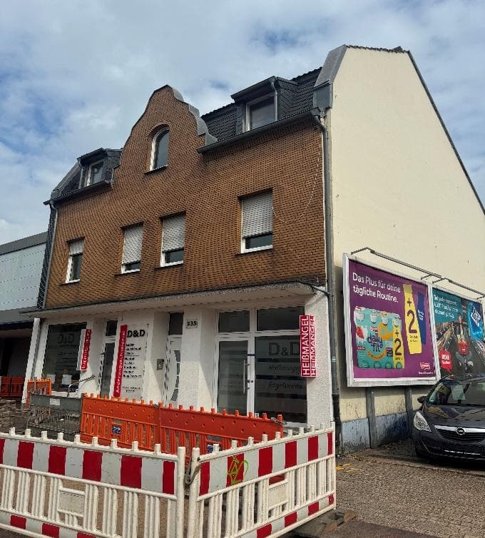 Wohn-/Geschäftshaus