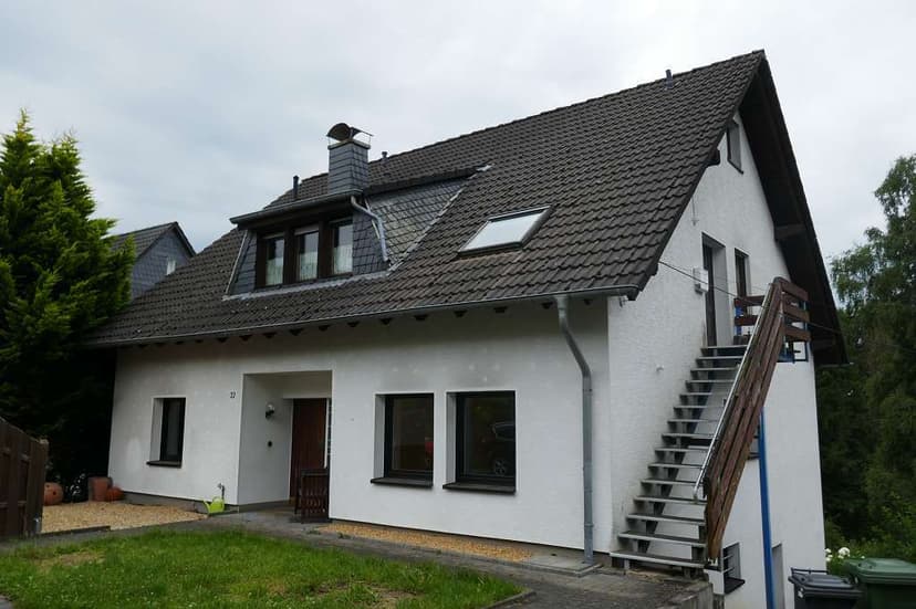 Eigentumswohnung (3 bis 4 Zimmer)
