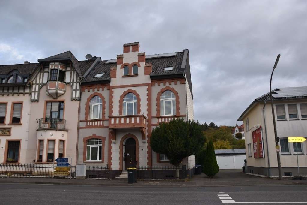 Mehrfamilienhaus, Wohnhaus - Bild 1