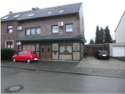 Zweifamilienhaus, Garage, Doppelhaushälfte, rückwärtige Anbauten