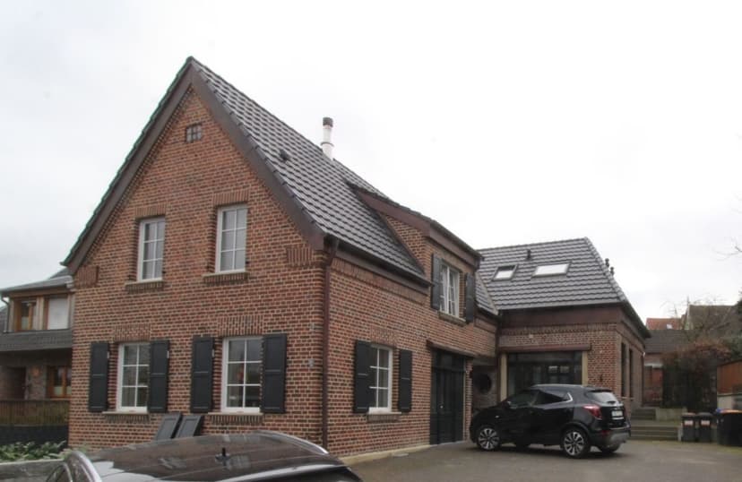 Zweifamilienhaus