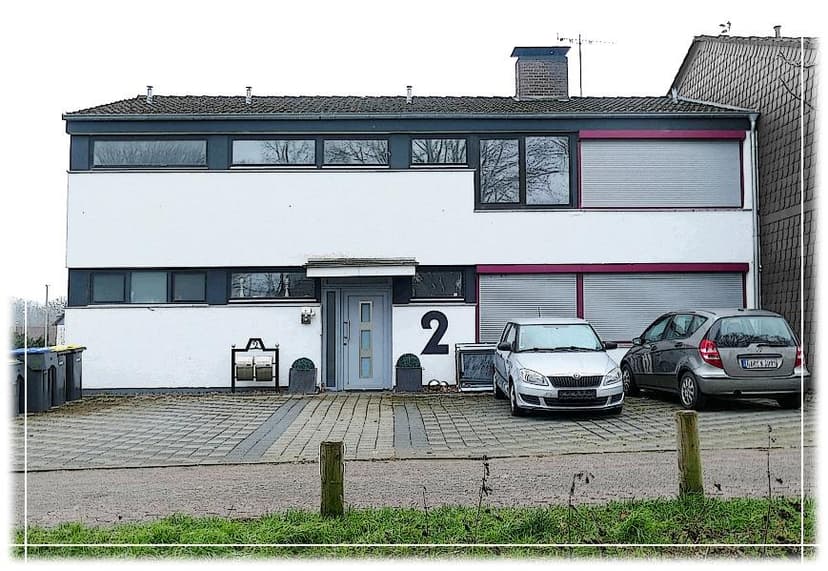 Zweifamilienhaus